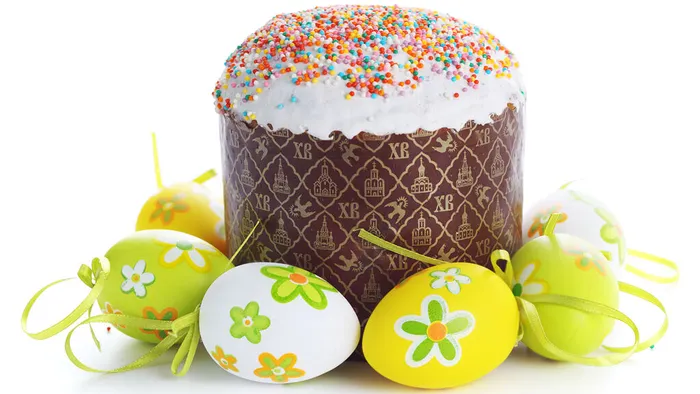 Holidays_Easter_Kulich_Baking_White_background_517474_2048x1152